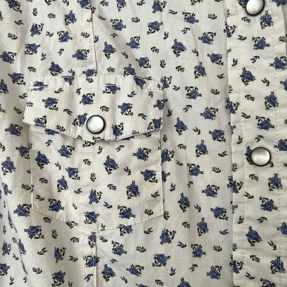 Carhartt Blue and White Floral Pearl Snap Western Shirt Ladies XXL EUC - Picture 6 of 7